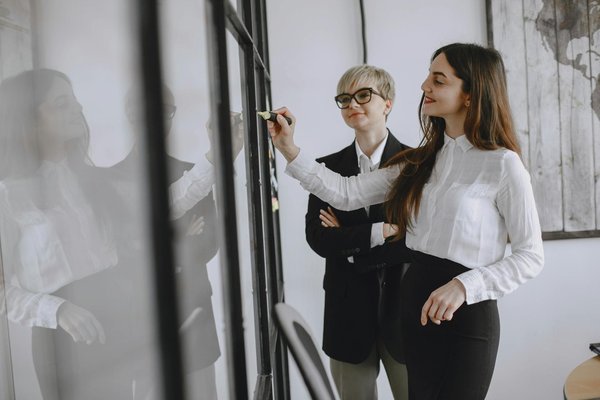 Ecole de management : vérifiez les universités partenaires de l'établissement qui vous intéresse